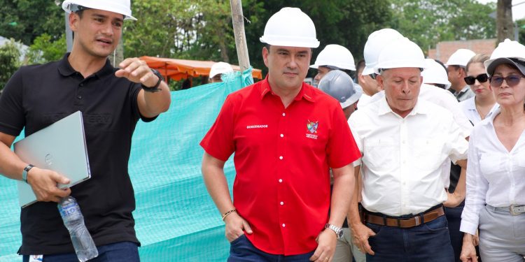 El gobernador de Arauca, Renson Martínez Prada, desarrolló agenda institucional en el municipio de Saravena