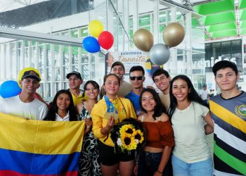 Casanare recibe con orgullo a Danna Martínez, triple medallista Panamericana Juvenil de Ciclismo de Pista