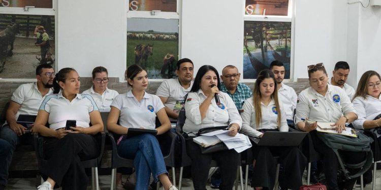 Mesa Departamental de Salud define estrategias para fortalecer la atención médica en Arauca