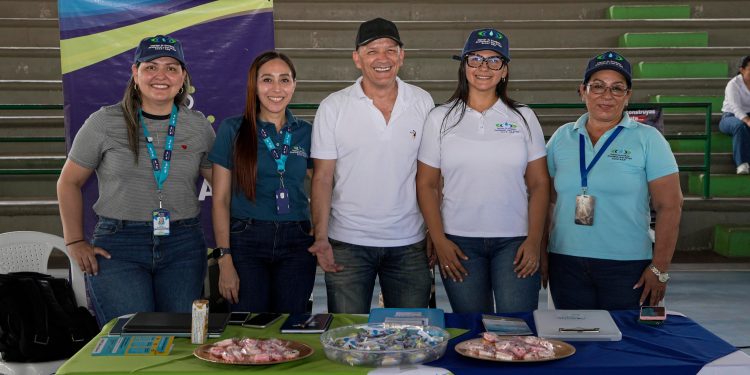 Empresa de Acueducto de Yopal impulsa la legalidad y el uso responsable del agua en jornada comunitaria