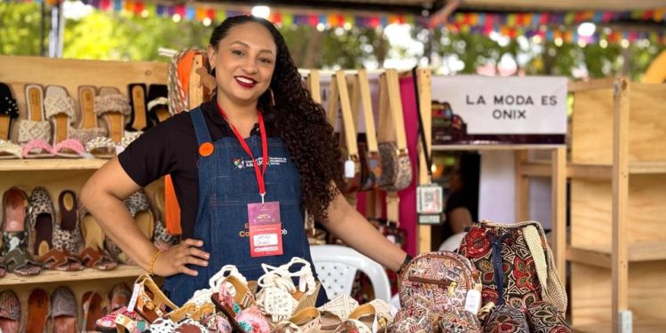 Hoy sábado 16 y domingo 17 de mayo te esperamos en el Parque La Paz en Arauca capital