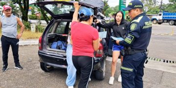En el municipio de Guamal, el grupo de Protección al Turismo y Patrimonio Nacional fortalece acciones de prevención y control en el terminal de transporte y el sector comercio