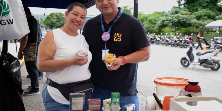 Más de 20 emprendimientos participaron en la Primera Feria de Emprendimiento 2026 realizada en el Hospital Central de Yopal