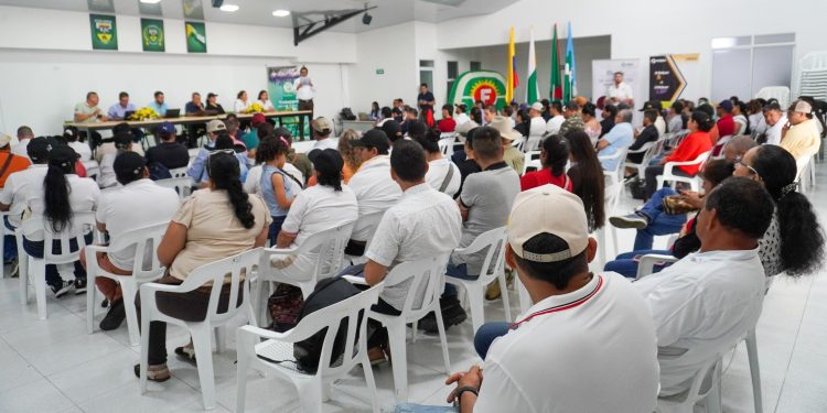 Exitoso el Primer Foro Comercial Regional Porcícola