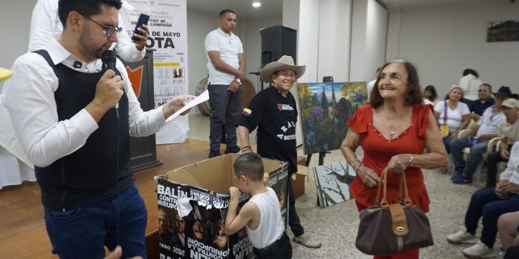 Arauca recibió la fórmula vicepresidencial de Santiago Botero con agenda social y empresarial