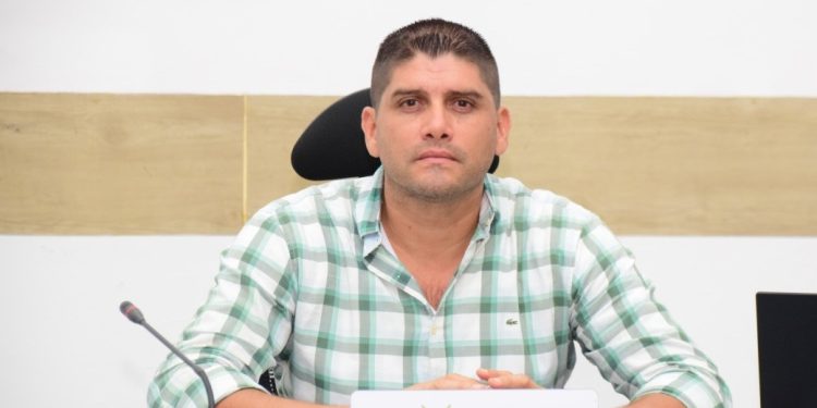 Concejal Felipe Becerra presenta renuncia irrevocable al Concejo de Yopal