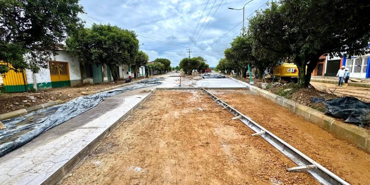 Avanza a buen ritmo la transformación de la Calle Real en Tame