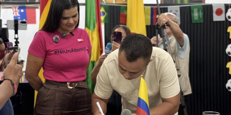 El presidente del Concejo Municipal de Yopal, posesionó a Yuly Yamary Barón Vargas como nueva concejal