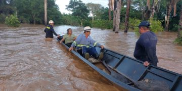 Organismos de socorro fortalecen atención a familias afectadas por inundaciones en Paz de Ariporo