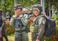 Altos mandos de la Policía Nacional visitan Betoyes y respaldan a uniformados heridos