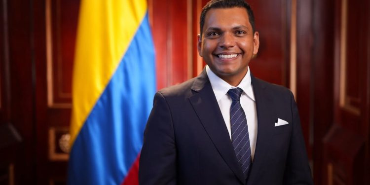 Diego García, “Asumo esta curul con responsabilidad”