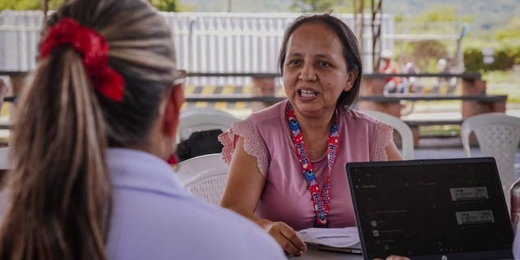 Alcaldía de Yopal y la Secretaría de Hacienda llega a Brisas del Llano