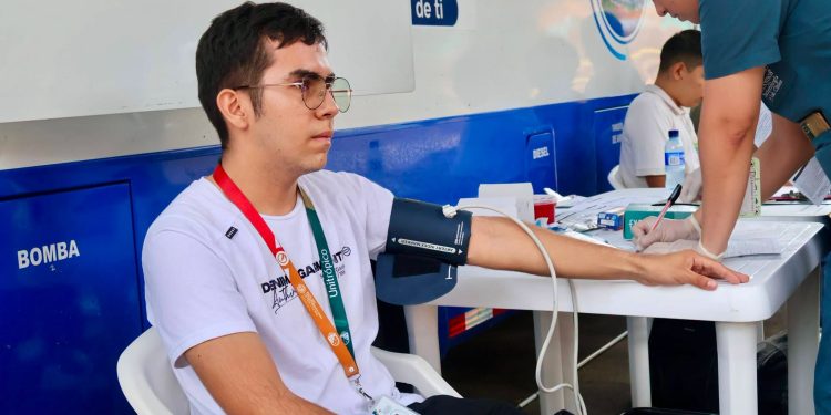 Banco de Sangre, visitó a los estudiantes de Unitrópico