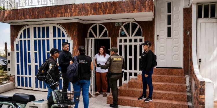 Alcaldía de Yopal, visita el barrio Villa Rocío por denuncia a envenenamiento a felinos