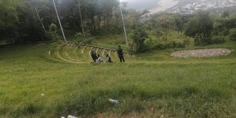 Operativos de control permiten la inmovilización de motocicletas en reconocido sitio turístico de la ciudad