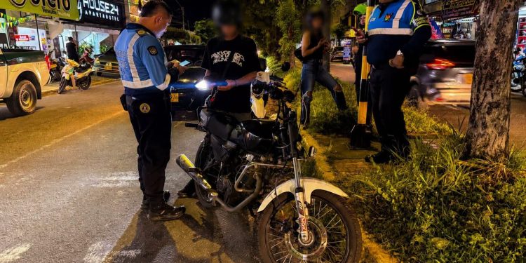 Sin placa, sin espejos y con resonadores alterados: así encontraron algunas motos durante controles en Yopal