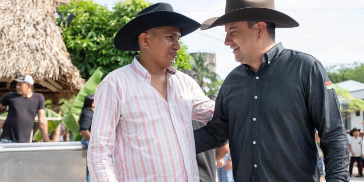 Puerto Rondón recibió con los brazos abiertos al gobernador Renson Martínez Prada