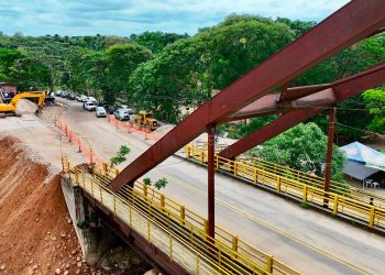 Tame habilita acceso principal al puente sobre el Río Tame