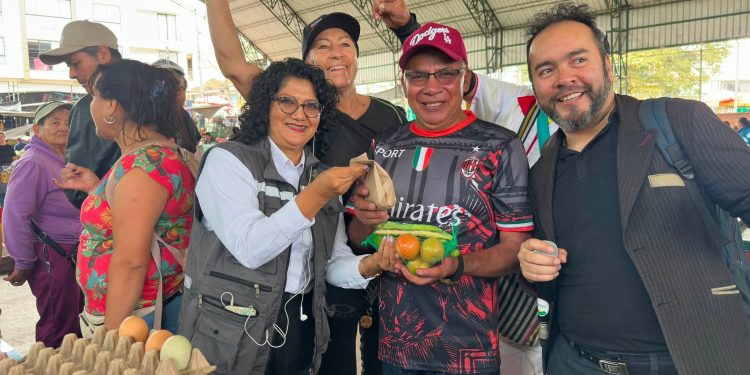 Semana Ambiental Guatecana llevó un mensaje de prevención y conciencia a la Plaza de Mercado de Guateque
