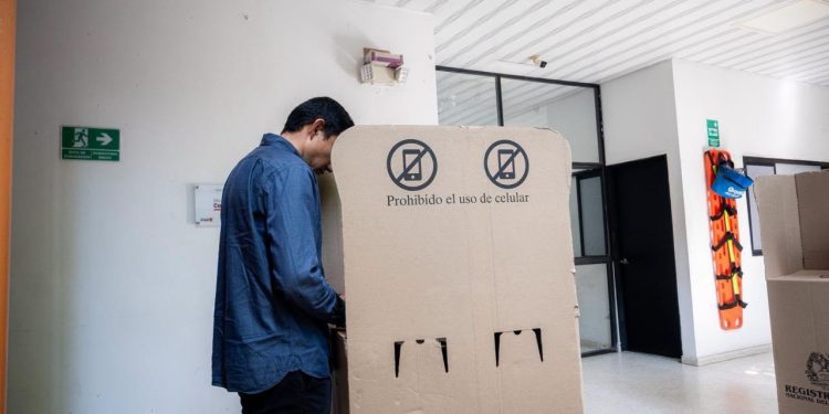 409 funcionarios de la Administración Municipal están habilitados para sufragar hoy en los comicios para elegir los Representantes de los Empleados ante la Comisión de Personal