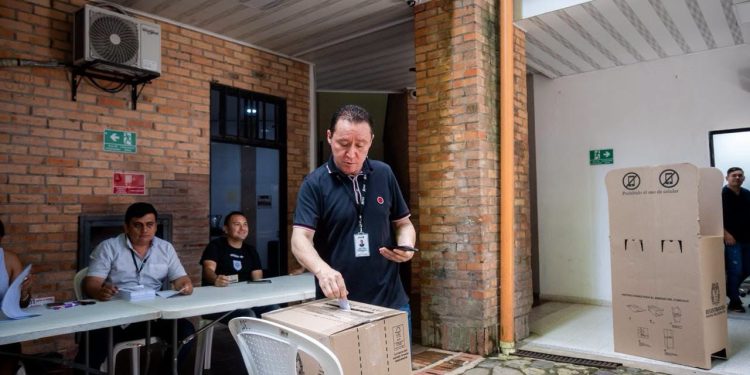 409 funcionarios de la Administración Municipal están habilitados para sufragar hoy en los comicios para elegir los Representantes de los Empleados ante la Comisión de Personal