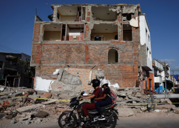 Sube a 190 la cifra de muertos y 1.679 heridos en Quibdó, Pereira, Manizales, Cali, Armenia y Popayán por el terremoto de magnitud 7,4
