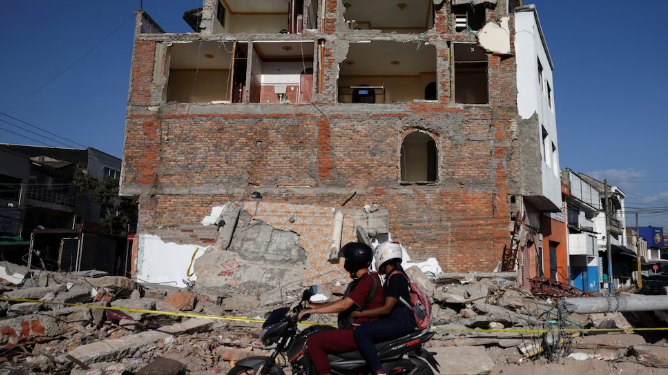 Sube a 190 la cifra de muertos y 1.679 heridos en Quibdó, Pereira, Manizales, Cali, Armenia y Popayán por el terremoto de magnitud 7,4