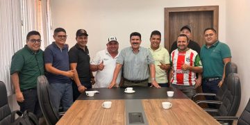 Alcaldía y taxistas acuerdan acciones para fortalecer la movilidad y combatir la ilegalidad en Yopal