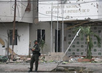Así quedo la estación de Policía de Los Patios, tras atentado con carro bomba