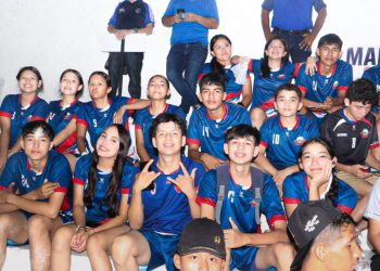 Aguazul enciende la llama de los Intercolegiados