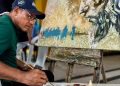 ¡Arte a la Asamblea! Artistas araucanos crean obras que serán subastadas
