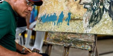 ¡Arte a la Asamblea! Artistas araucanos crean obras que serán subastadas