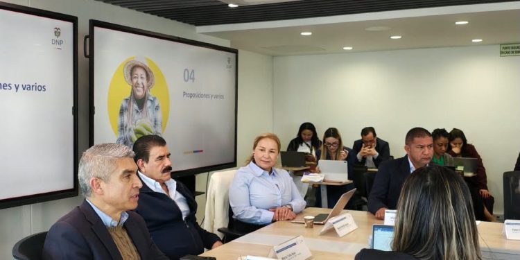 Alcalde Marco Tulio Ruíz participa en la sesión 107 de la Comisión Rectora del Sistema General de Regalías