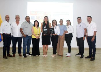 Asocoldro entregó reconocimiento a la gestión institucional de la Secretaría de Salud de Casanare