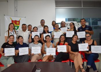 Más de 25 integrantes de SINDEPY se certifican en formación sobre Inteligencia Artificial