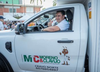 Gobernador Renson Martínez lideró recorrido de las 11 nuevas ambulancias que fortalecerán la red pública de salud en Arauca