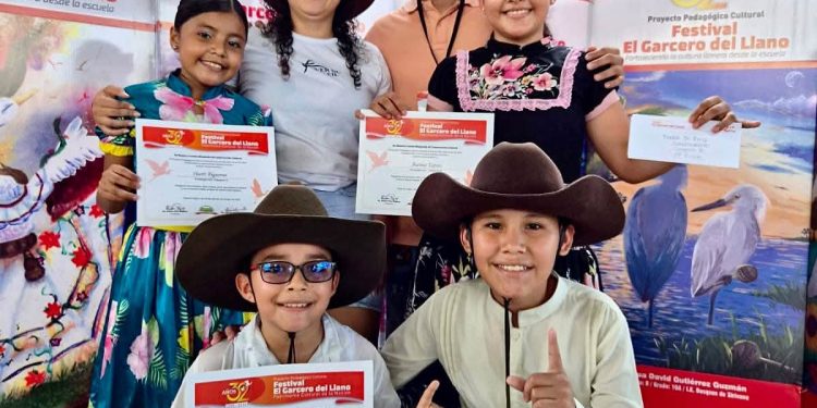 Delegación de Villanueva brilló en el «Festival Garcero del Llano»