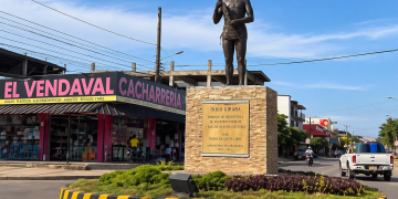 Retiran bandera alusiva al ELN del monumento al Indio Girara en Tame, Arauca